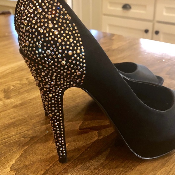 Steve Madden | Shoes | Nwt Steve Madden Rhinestone Black Peep Toe Heel | Poshmark